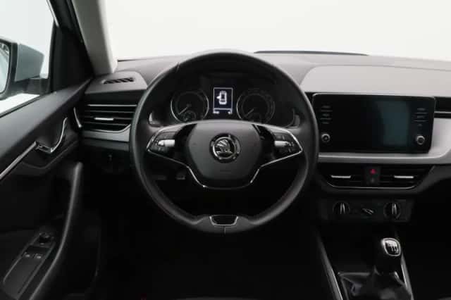 Škoda Kamiq (2022) thumbnail 31