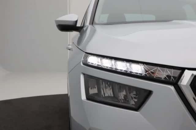 Škoda Kamiq (2022) thumbnail 8