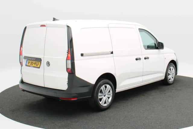 Volkswagen Caddy (2024) thumbnail 2