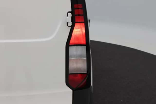 Volkswagen Caddy (2024) thumbnail 12