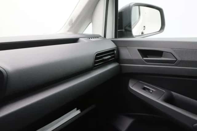 Volkswagen Caddy (2024) thumbnail 27