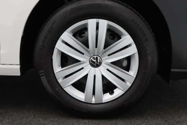 Volkswagen Caddy (2024) thumbnail 5