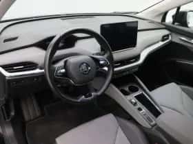 Škoda Enyaq (2022) thumbnail 3
