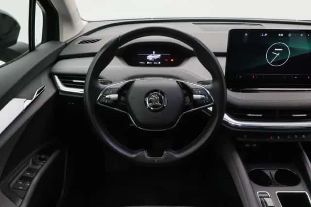 Škoda Enyaq (2022) thumbnail 34