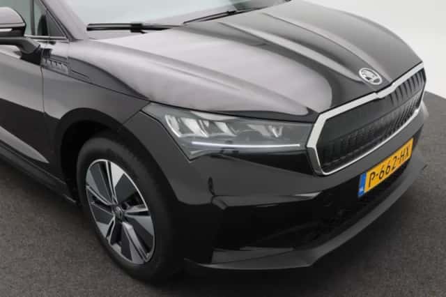 Škoda Enyaq (2022) thumbnail 10