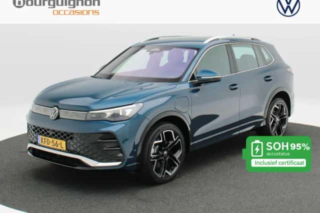 Volkswagen Tiguan (2024) thumbnail 1