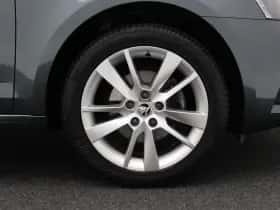 Škoda Octavia thumbnail 11