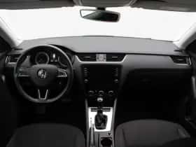 Škoda Octavia thumbnail 32
