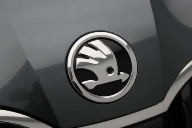 Škoda Octavia (2018) thumbnail 10