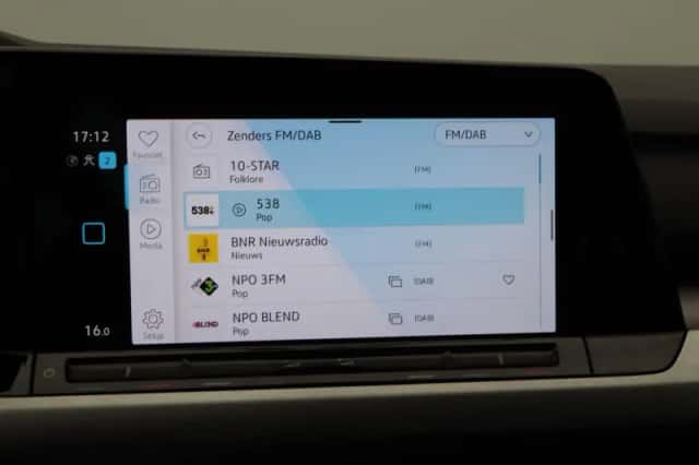 Volkswagen Golf (2023) thumbnail 22