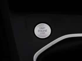 Volkswagen Golf (2023) thumbnail 27