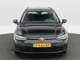 Volkswagen Golf (2023) thumbnail 4