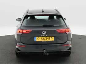 Volkswagen Golf (2023) thumbnail 5