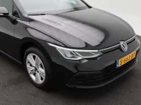 Volkswagen Golf (2023) thumbnail 10