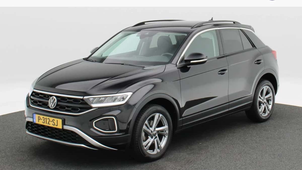 Volkswagen T-Roc (2022) — foto 1