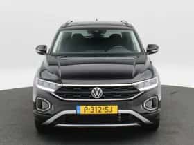 Volkswagen T-Roc (2022) thumbnail 4