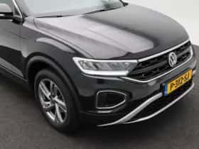 Volkswagen T-Roc (2022) thumbnail 10