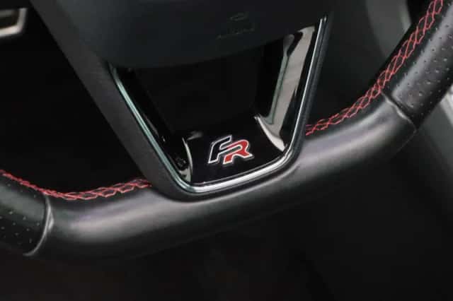 SEAT Ateca (2017) thumbnail 25