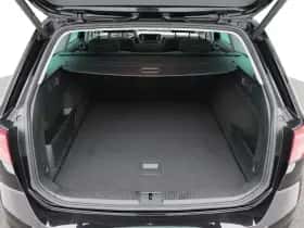 Volkswagen Passat (2022) thumbnail 15