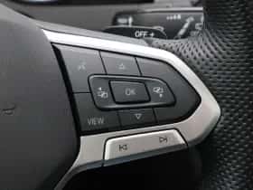 Volkswagen Passat (2022) thumbnail 26