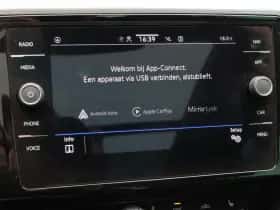Volkswagen Passat (2022) thumbnail 30