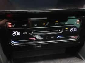 Volkswagen Passat (2022) thumbnail 31