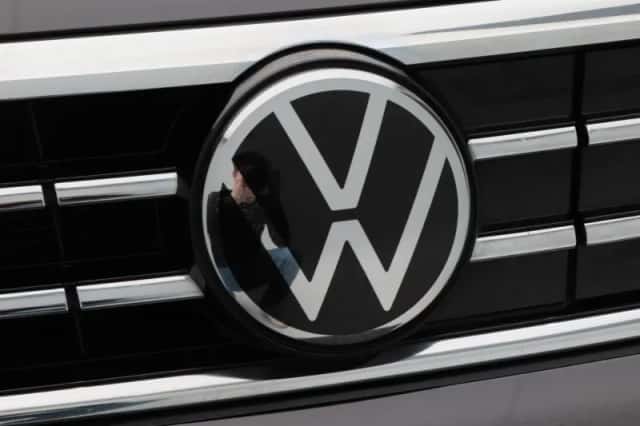 Volkswagen Passat (2022) thumbnail 9