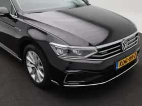 Volkswagen Passat (2022) thumbnail 10