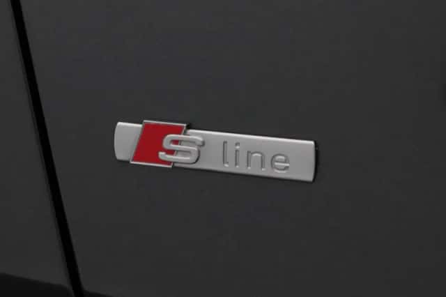 Audi A6 (2021) thumbnail 12