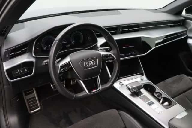 Audi A6 (2021) thumbnail 4