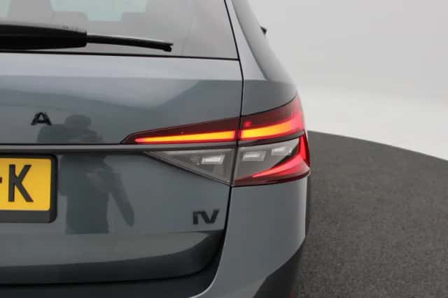 Škoda Superb (2020) thumbnail 13