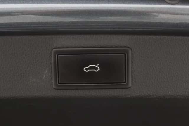 Škoda Superb (2020) thumbnail 16