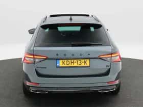 Škoda Superb (2020) thumbnail 4