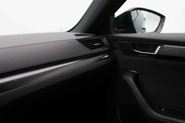 Škoda Superb (2020) thumbnail 34