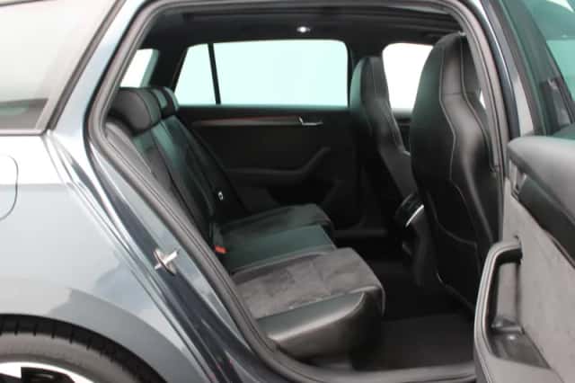 Škoda Superb (2020) thumbnail 39
