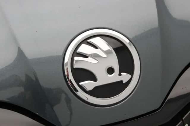 Škoda Superb (2020) thumbnail 9