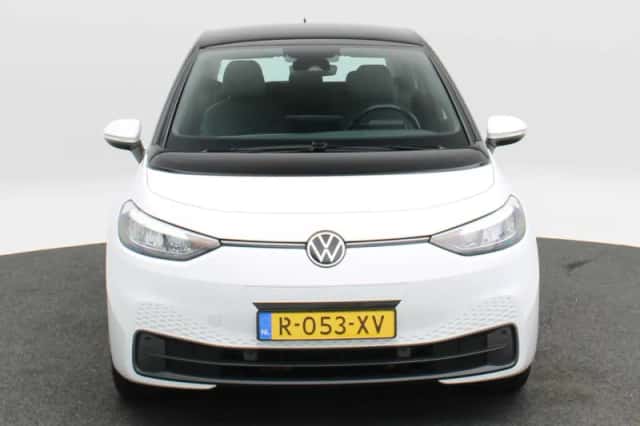 Volkswagen ID.3 (2022) thumbnail 5