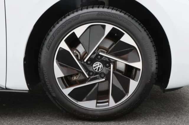 Volkswagen ID.3 (2022) thumbnail 6