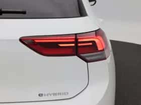 Volkswagen Golf (2022) thumbnail 12