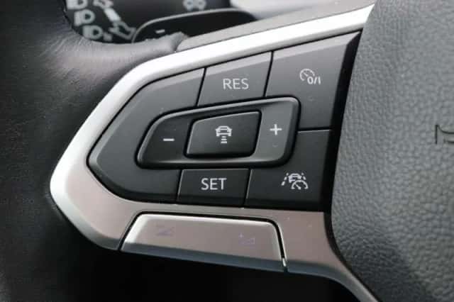 Volkswagen Golf (2022) thumbnail 20