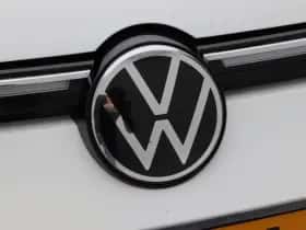 Volkswagen Golf (2022) thumbnail 9