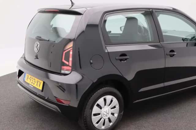 Volkswagen Up! (2023) thumbnail 14