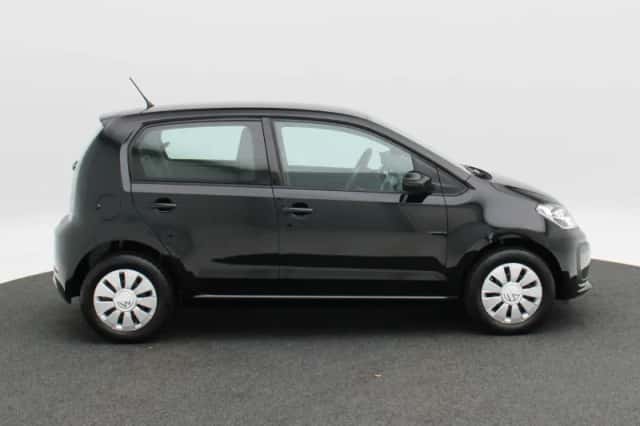 Volkswagen Up! (2023) thumbnail 7