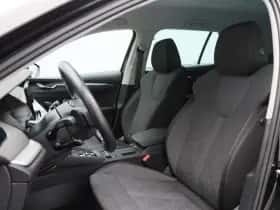 Škoda Octavia (2022) thumbnail 19