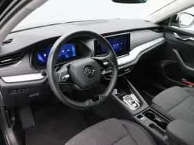 Škoda Octavia thumbnail 3