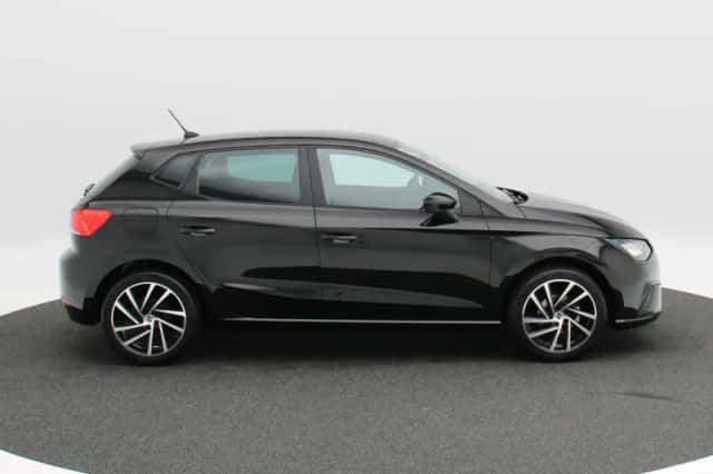 SEAT Ibiza (2023) thumbnail 6