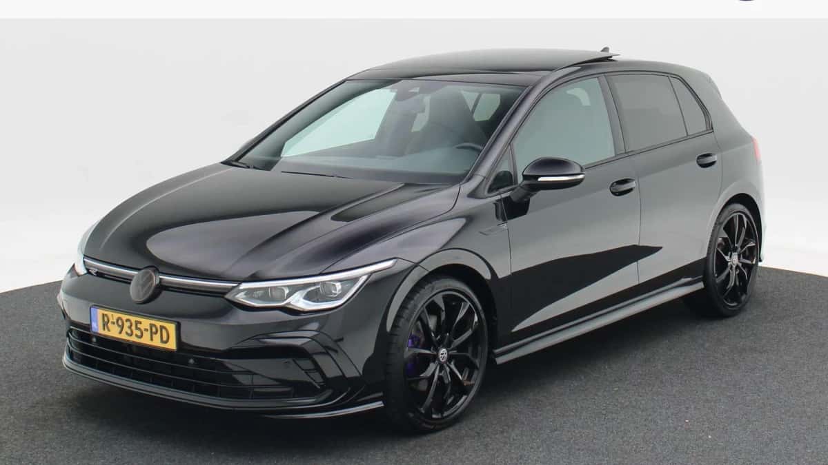 Volkswagen Golf (2020) — foto 1