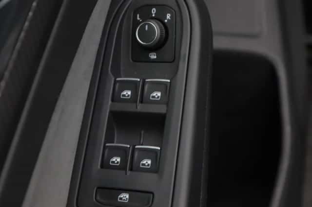 Volkswagen Golf (2020) thumbnail 19