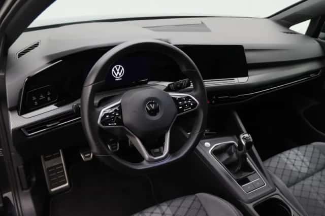 Volkswagen Golf (2020) thumbnail 3
