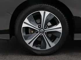 Nissan Leaf (2019) thumbnail 11